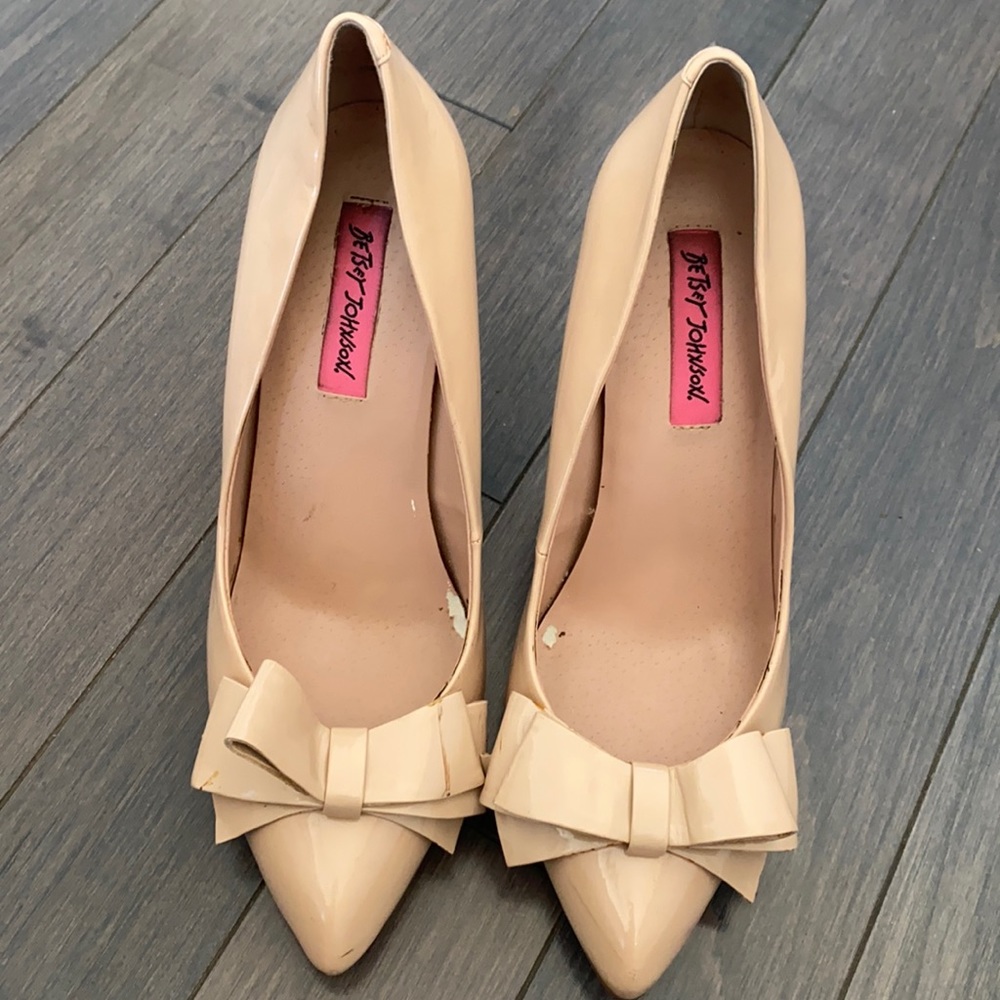 Betsey johnson heels